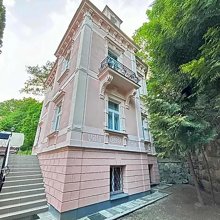 Lejlighedshotel Pirate Family, Theme Room, Free Parking Karlovy Vary
